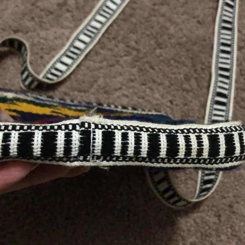 Vintage Guatemalan Woven Wool Bag-Zip Top-EUC-Crossbody Style
